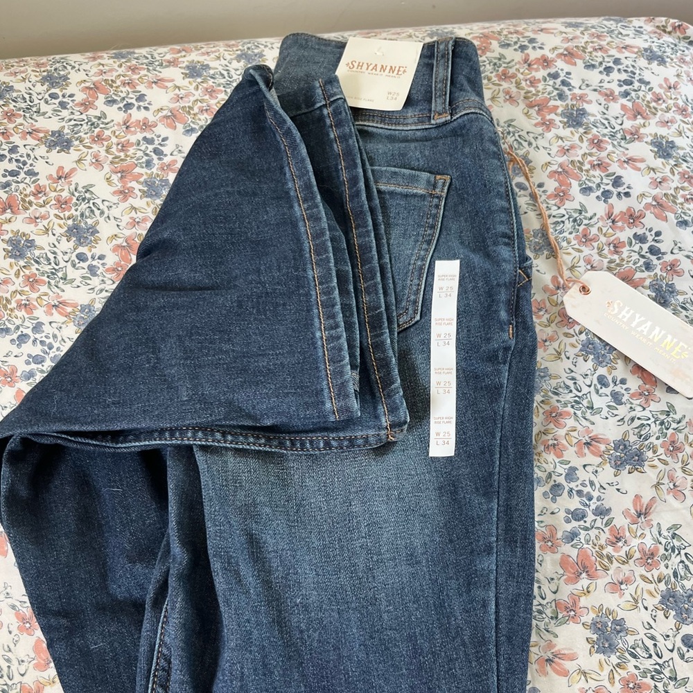 Womans bootcut jeans. Bought brand new at boot barn and not worn once.